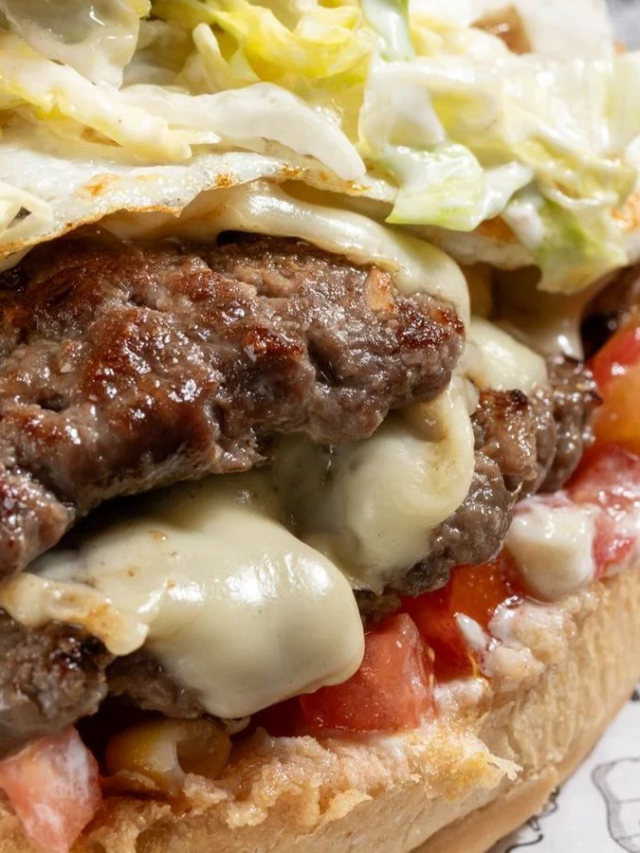 Xis duplo burguer com duas carnes, ovo e queijo